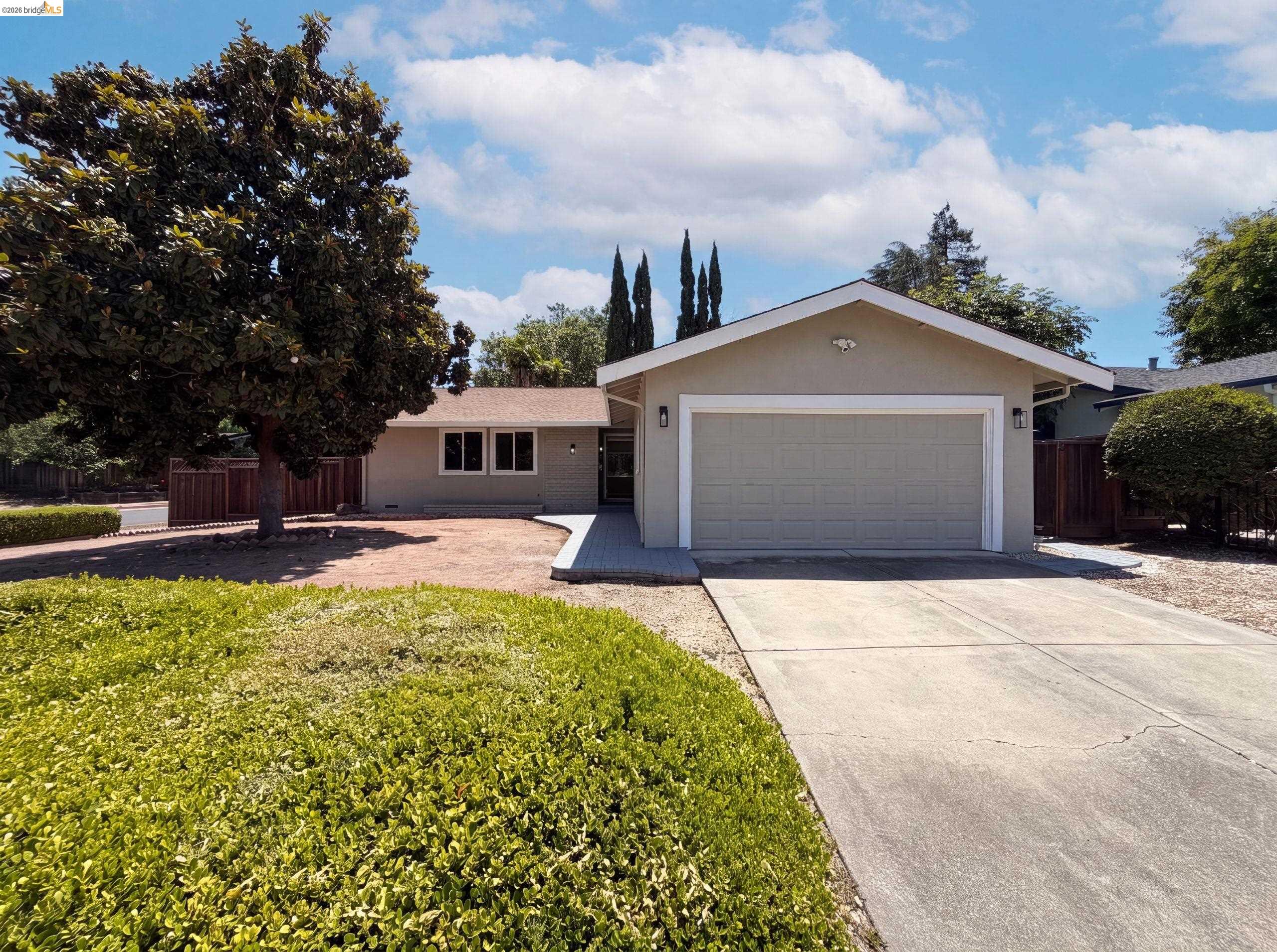1496 Soccer Ct, Concord CA 94518 — photo 28