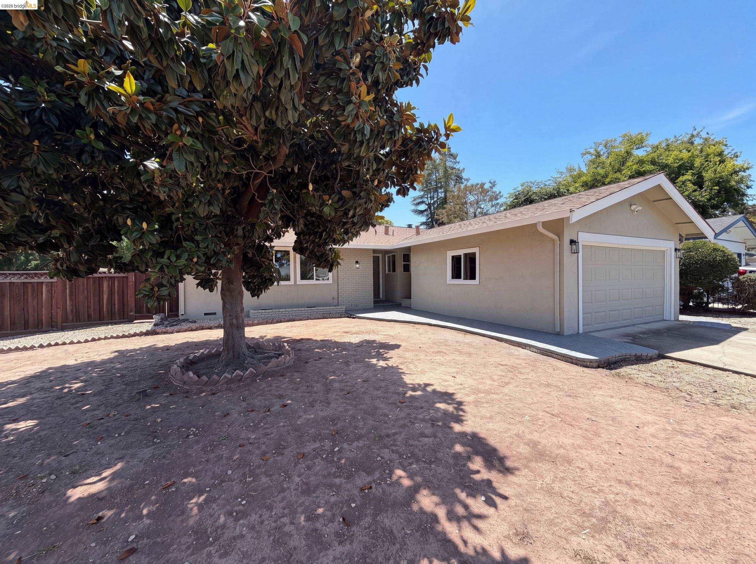 1496 Soccer Ct, Concord CA 94518 — photo 32