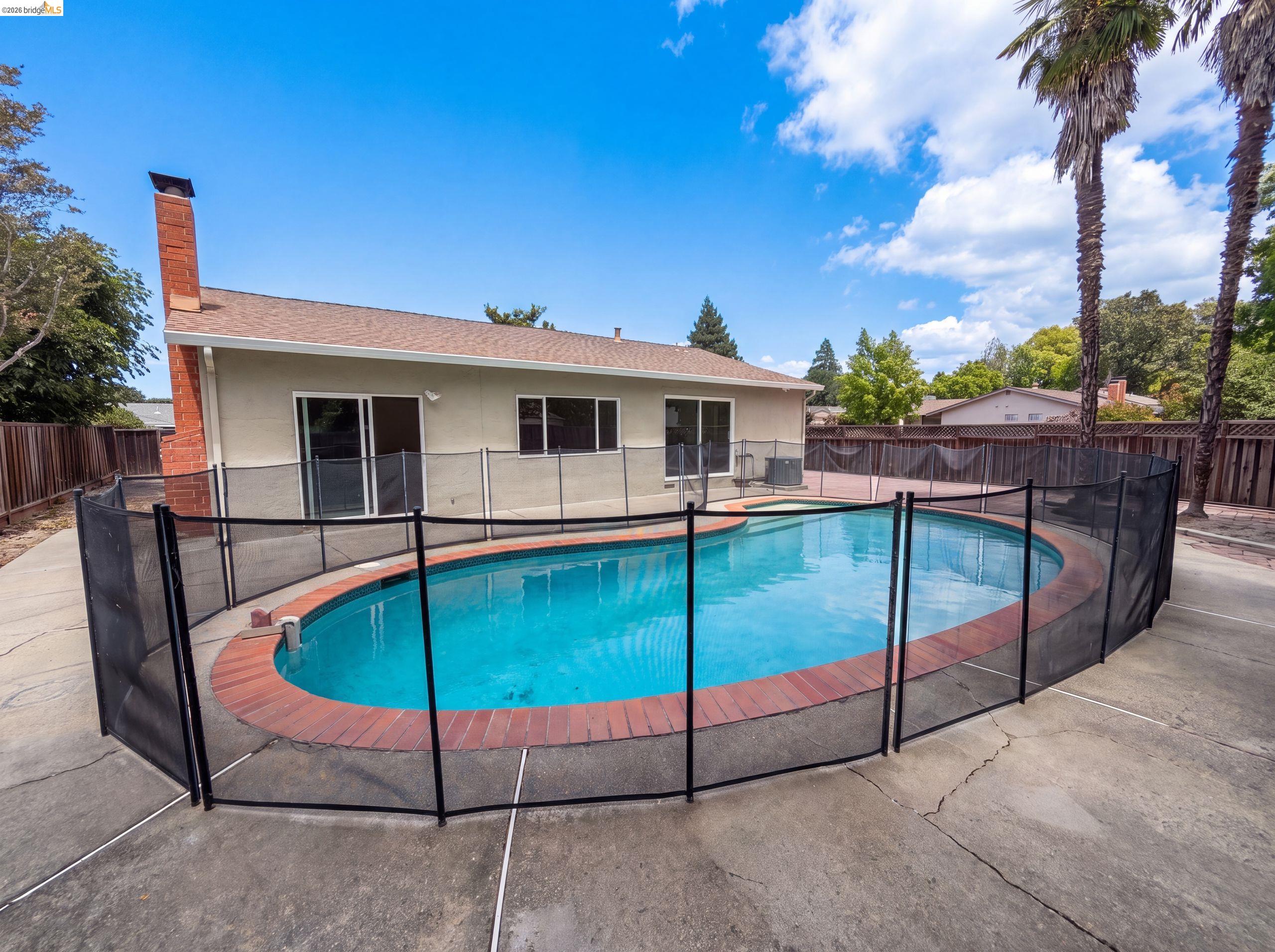 1496 Soccer Ct, Concord CA 94518 — photo 35
