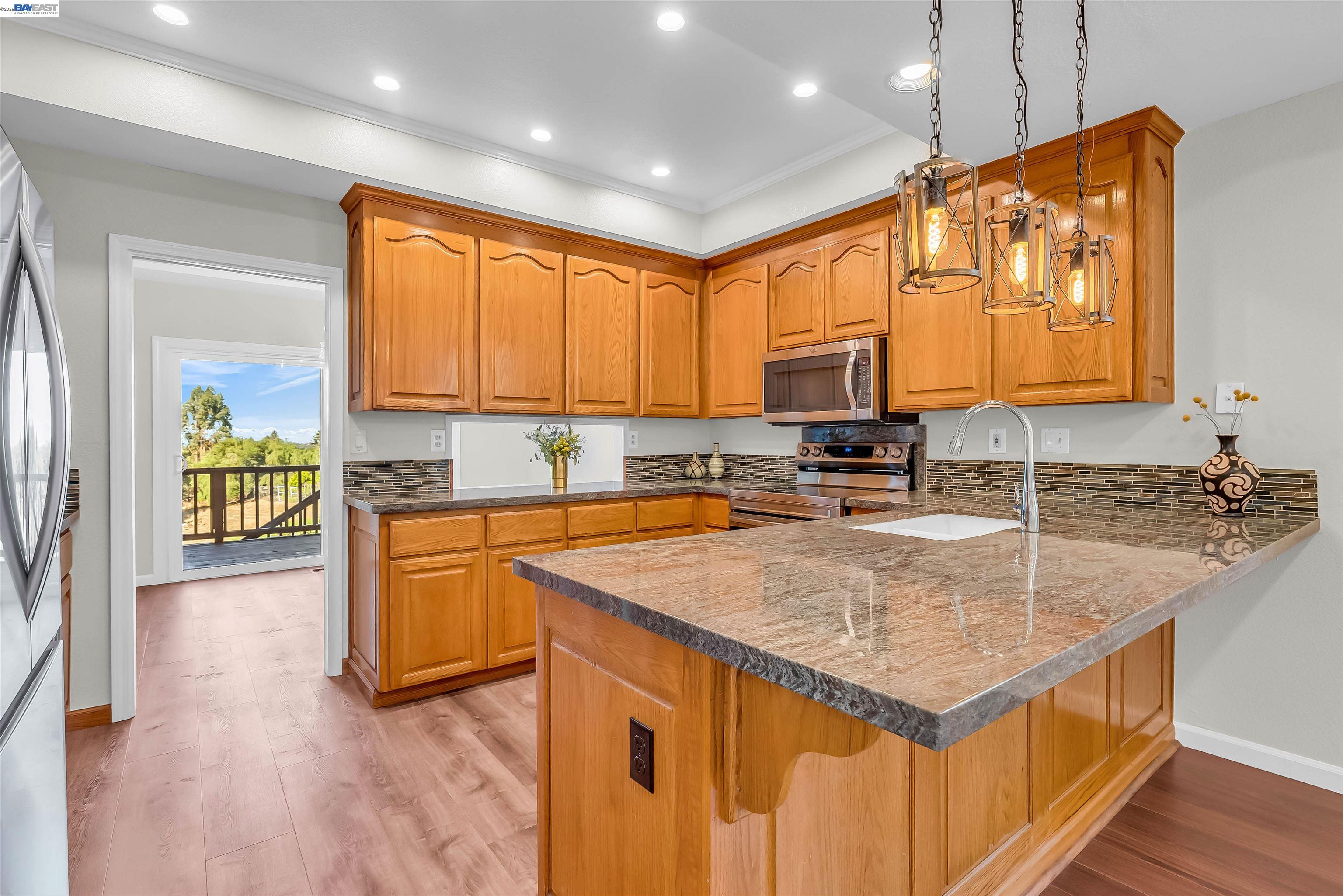 23661 Glenbrook Lane, Hayward CA 94541 — photo 32