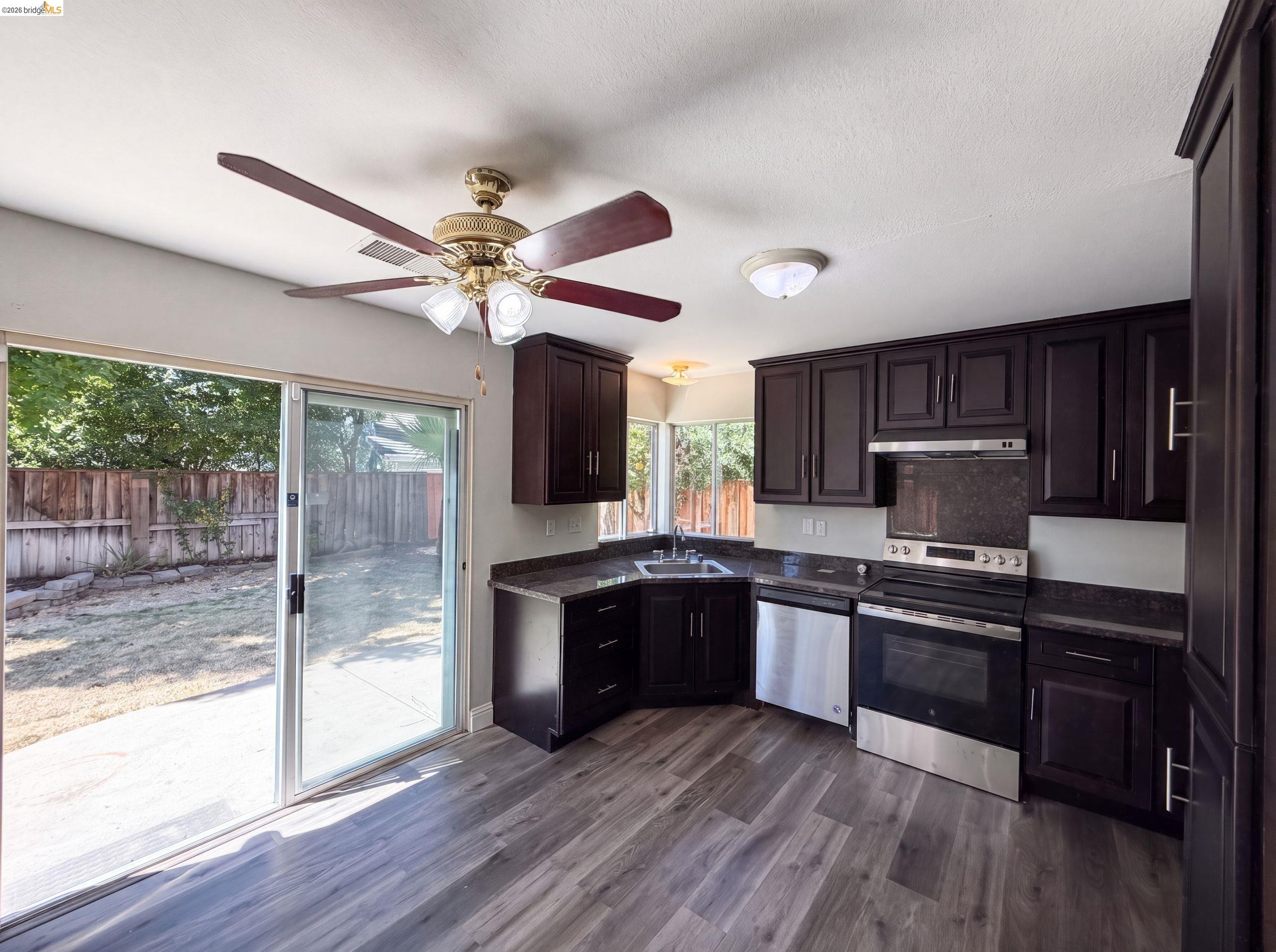 5150 Brookfield Ct, Antioch CA 94531 — photo 2