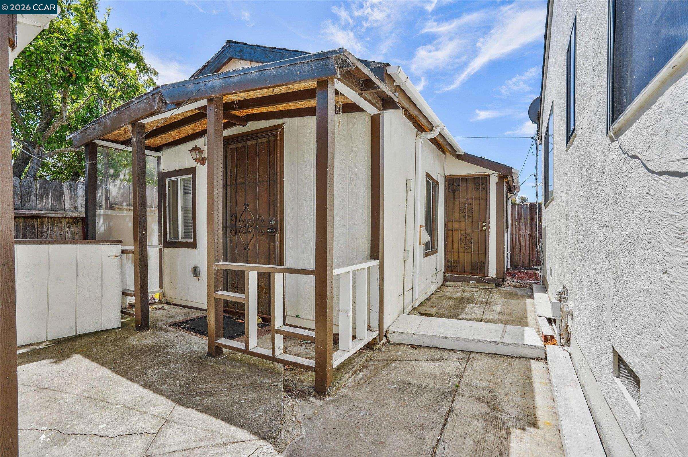 560 25Th St, Richmond CA 94804 — photo 35