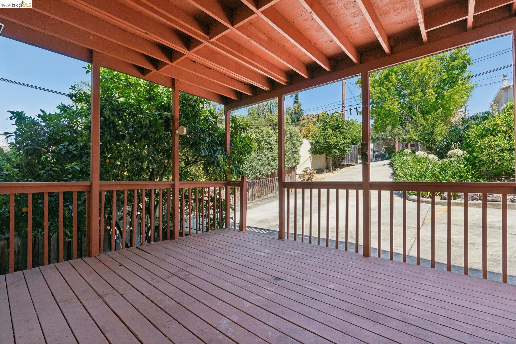 646 Walavista Ave, Oakland CA 94610 — photo 24