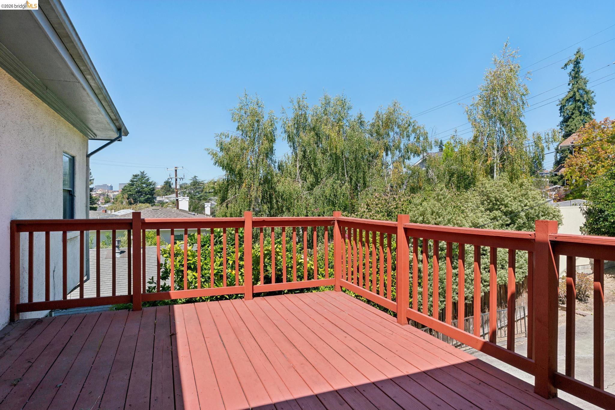 646 Walavista Ave, Oakland CA 94610 — photo 41