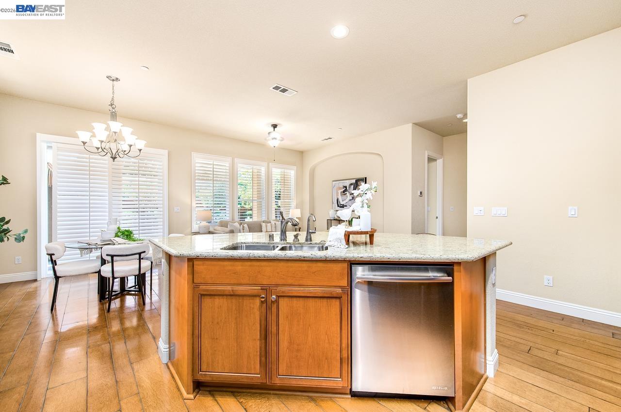 1033 Malbec Ln, Brentwood CA 94513 — photo 11