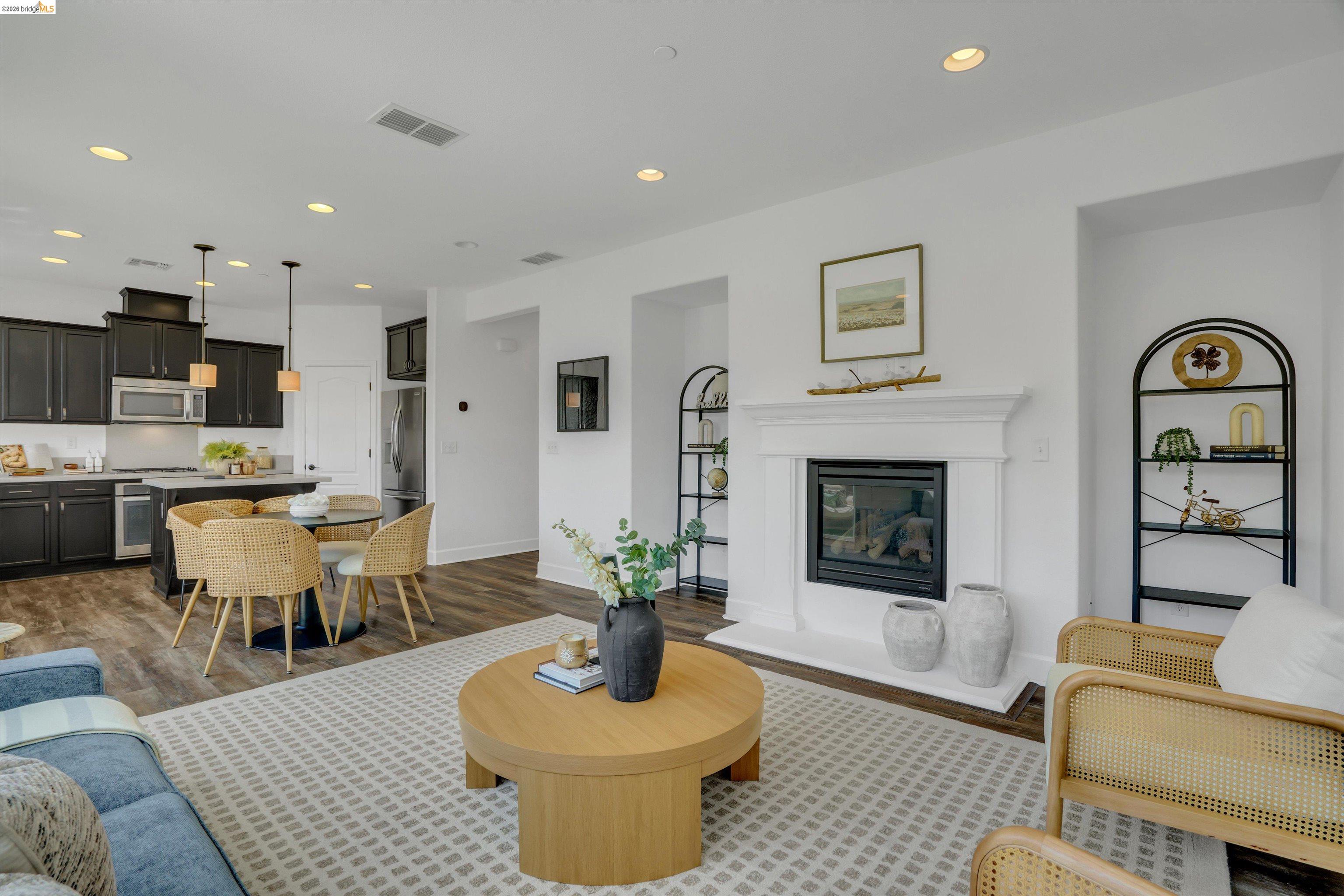 737 Katydid Ct, Martinez CA 94553 — photo 12