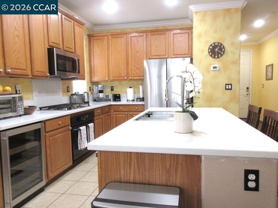 2072 Drake Ln, Hercules CA 94547 — photo 10
