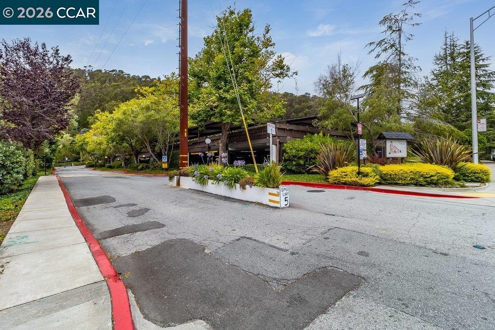 1247 Shelter Creek Ln, San Bruno CA 94066 — photo 32