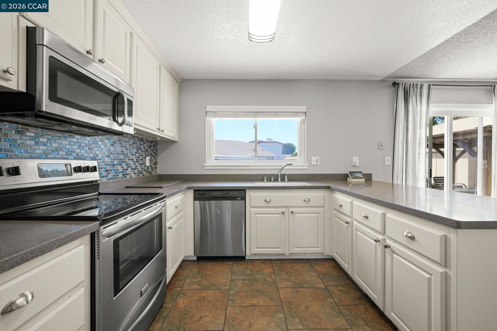 1462 Monitor Ave, Suisun City CA 94585 — photo 15