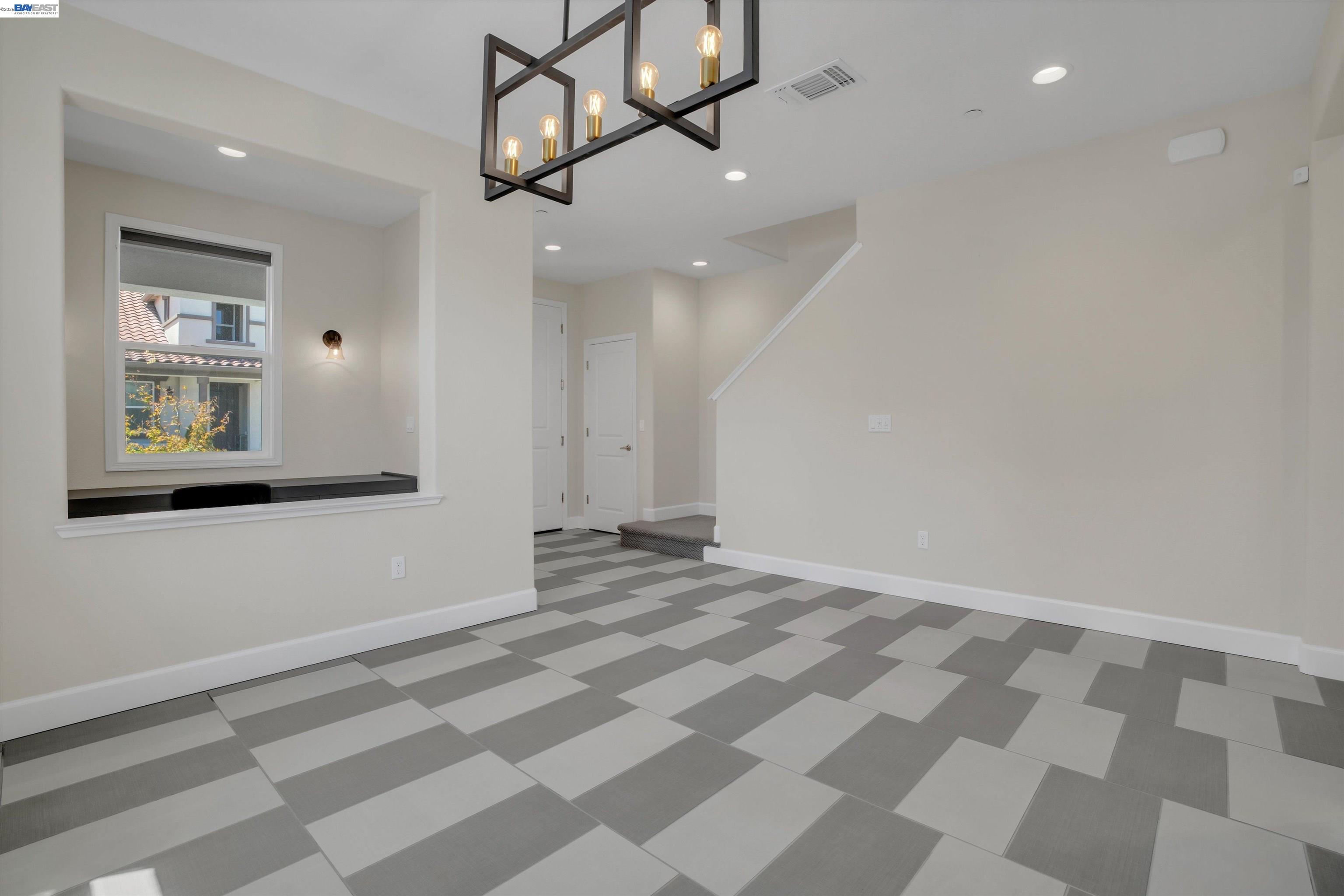 208 Halloran Ct, Brentwood CA 94513 — photo 6