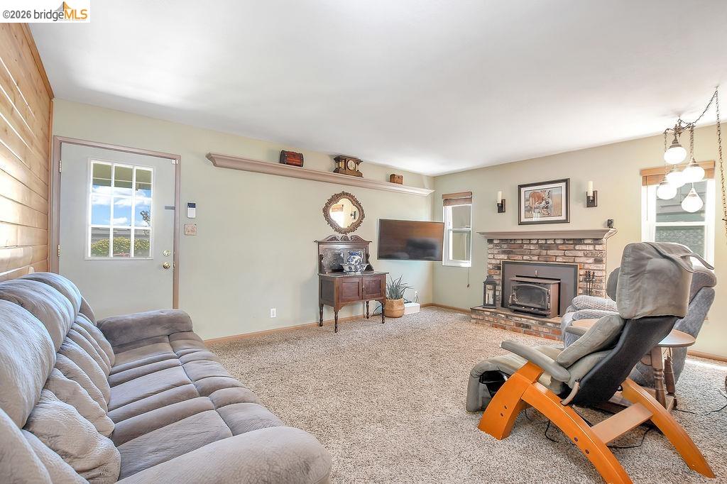 1108 Putnam St, Antioch CA 94509 — photo 8