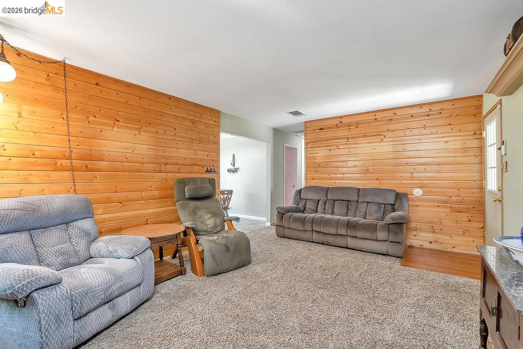 1108 Putnam St, Antioch CA 94509 — photo 9