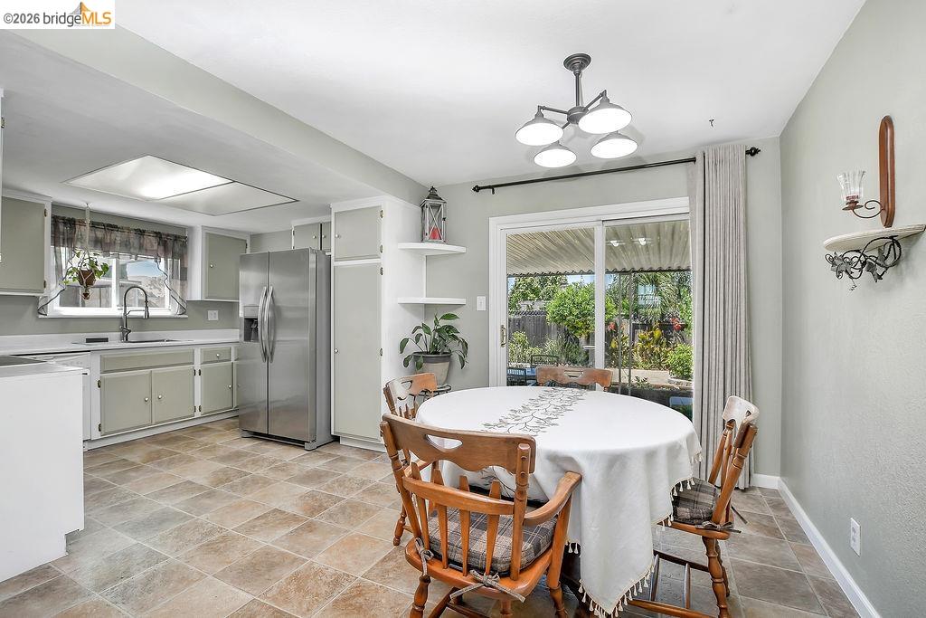 1108 Putnam St, Antioch CA 94509 — photo 10