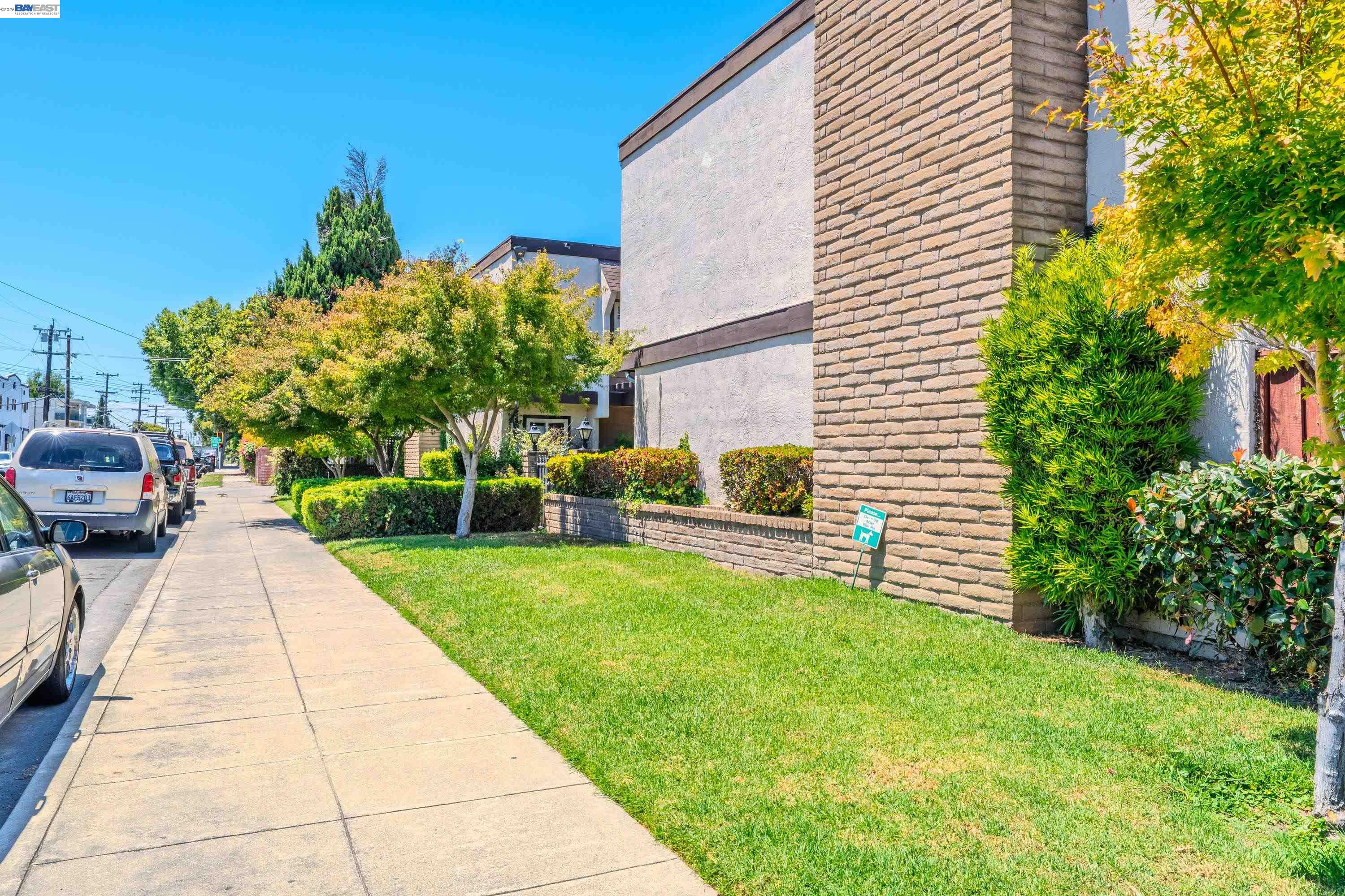 140 Castro St, San Leandro CA 94577 — photo 2