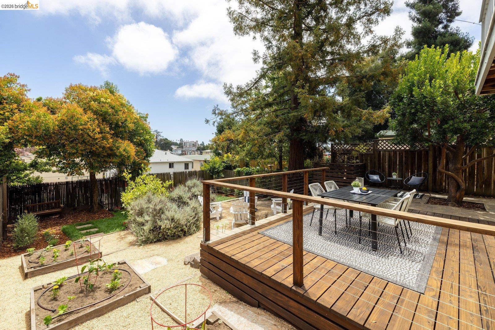 528 Haddon Rd, Oakland CA 94606 — photo 25