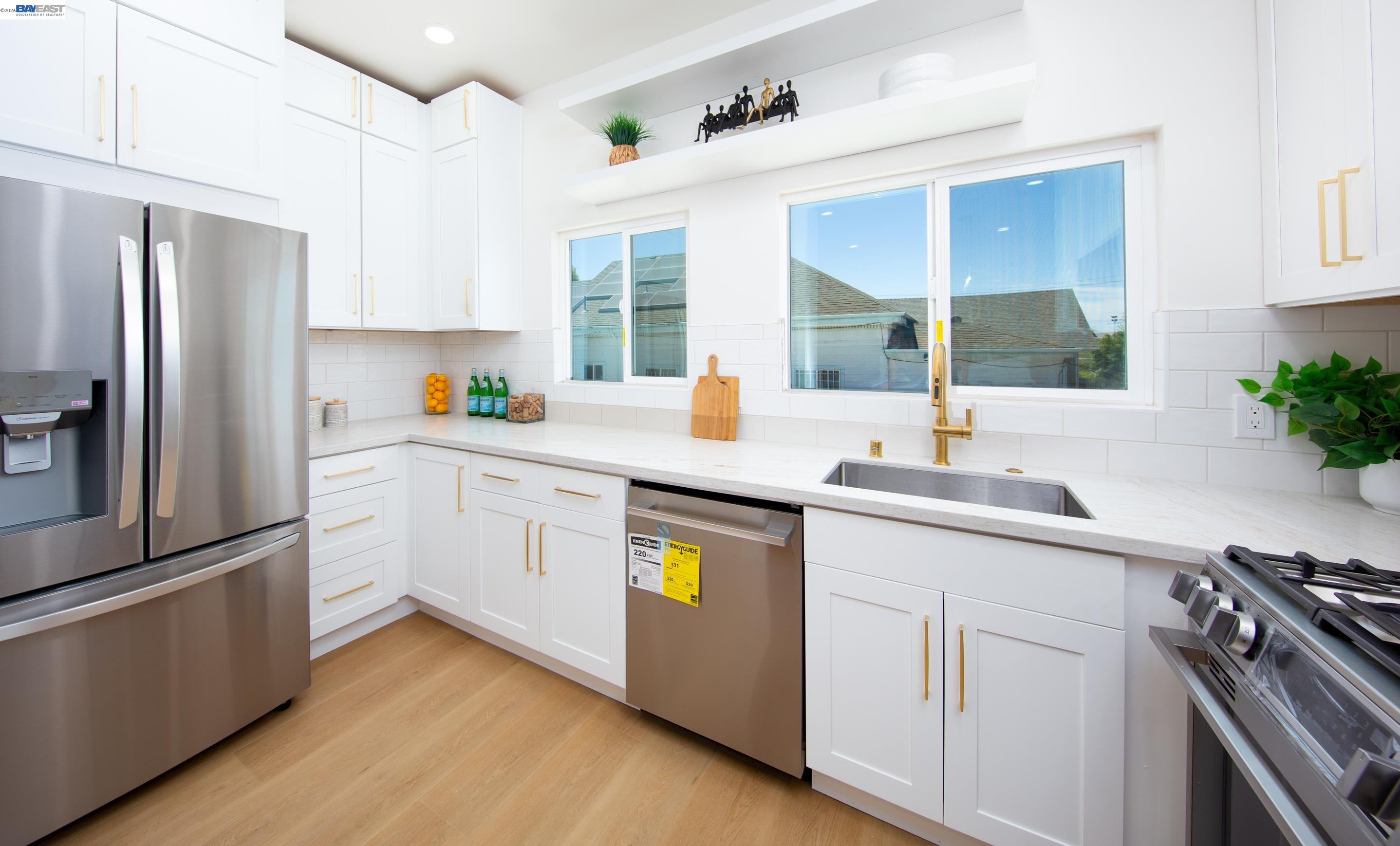 1043 E 18th Street, Oakland CA 94606 — photo 15