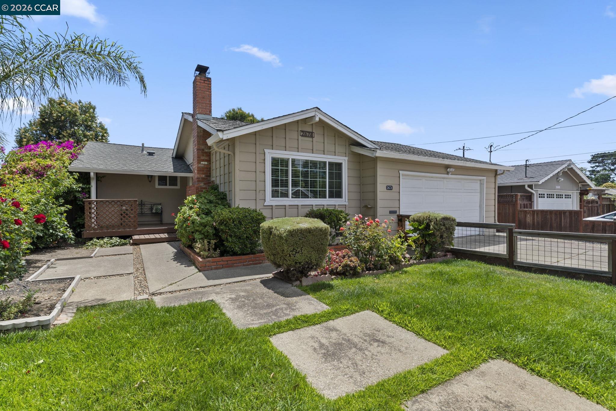 2674 E Olivera Rd, Concord CA 94519