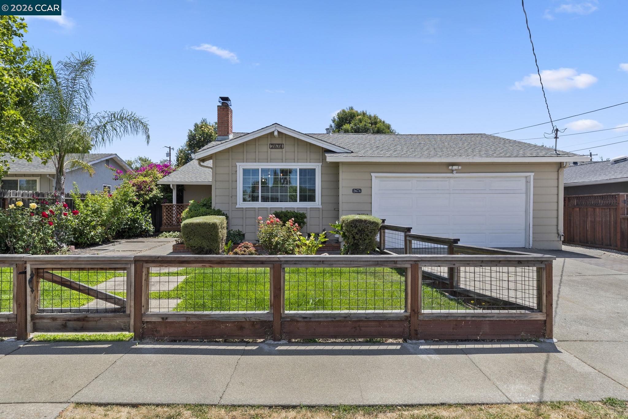 2674 E Olivera Rd, Concord CA 94519 — photo 2