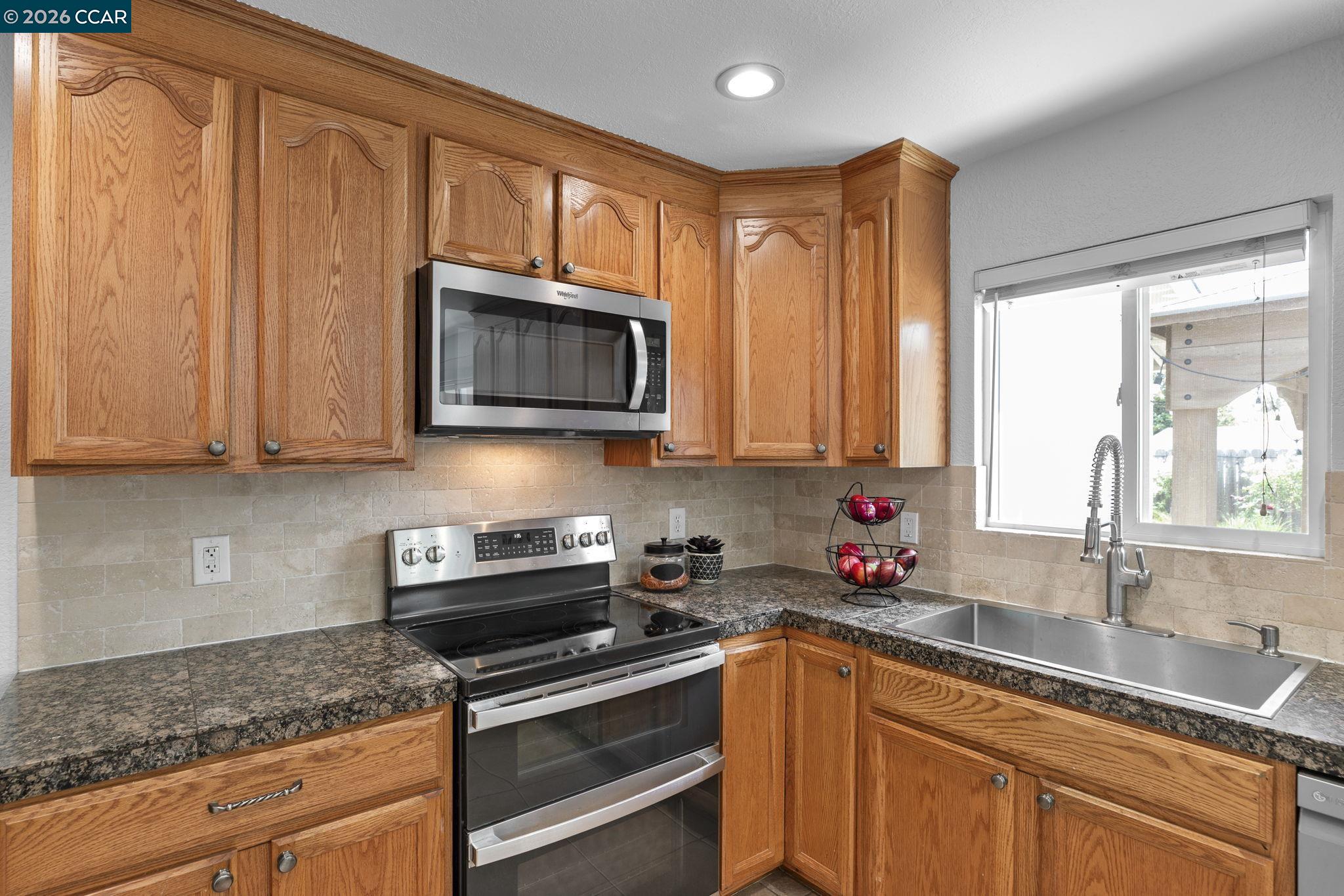 2674 E Olivera Rd, Concord CA 94519 — photo 16