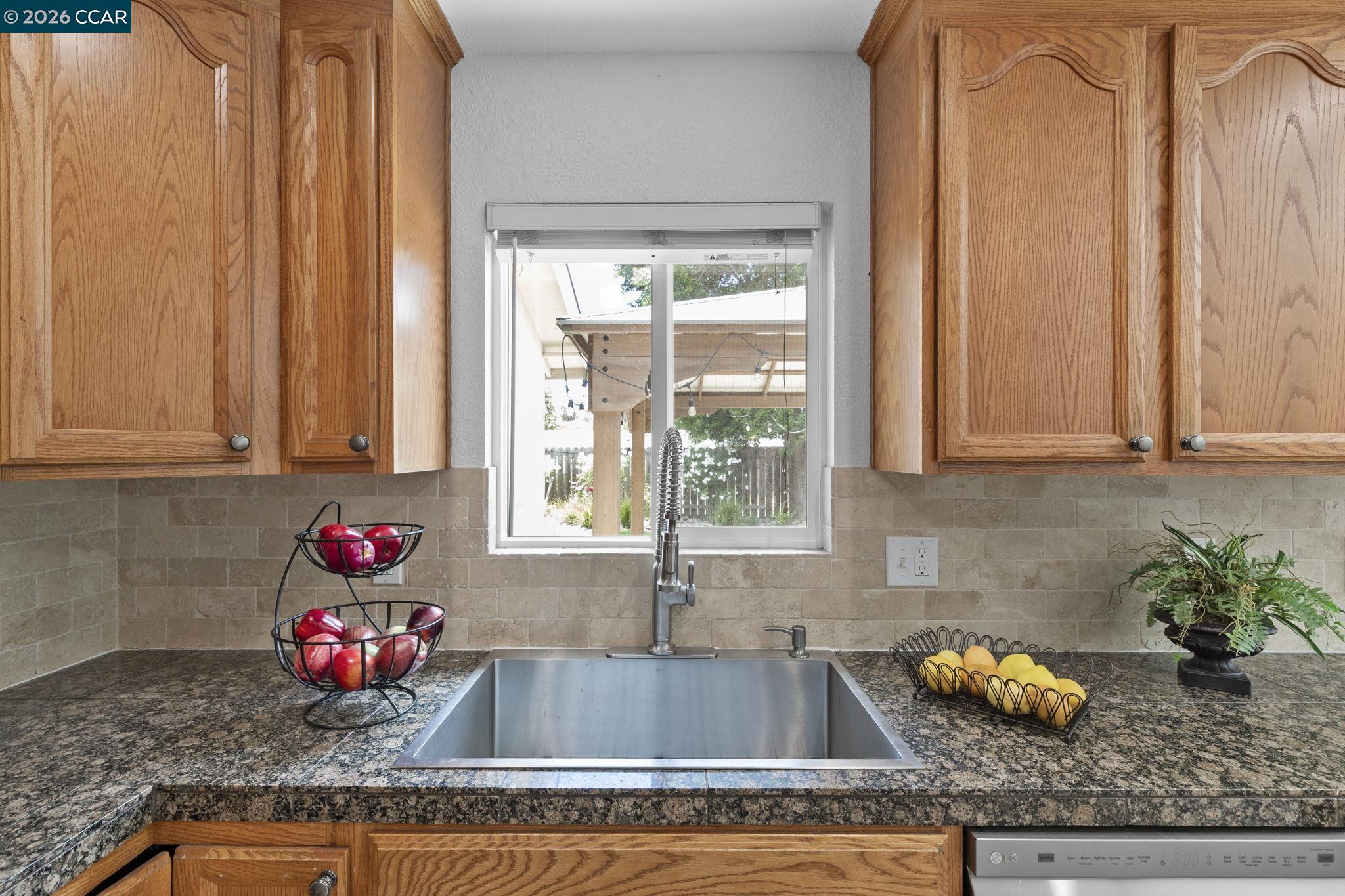 2674 E Olivera Rd, Concord CA 94519 — photo 18