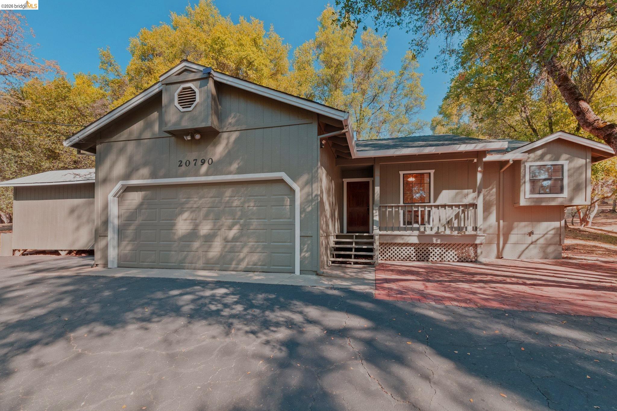 20790 Ferretti Rd, Groveland CA 95321 — photo 2
