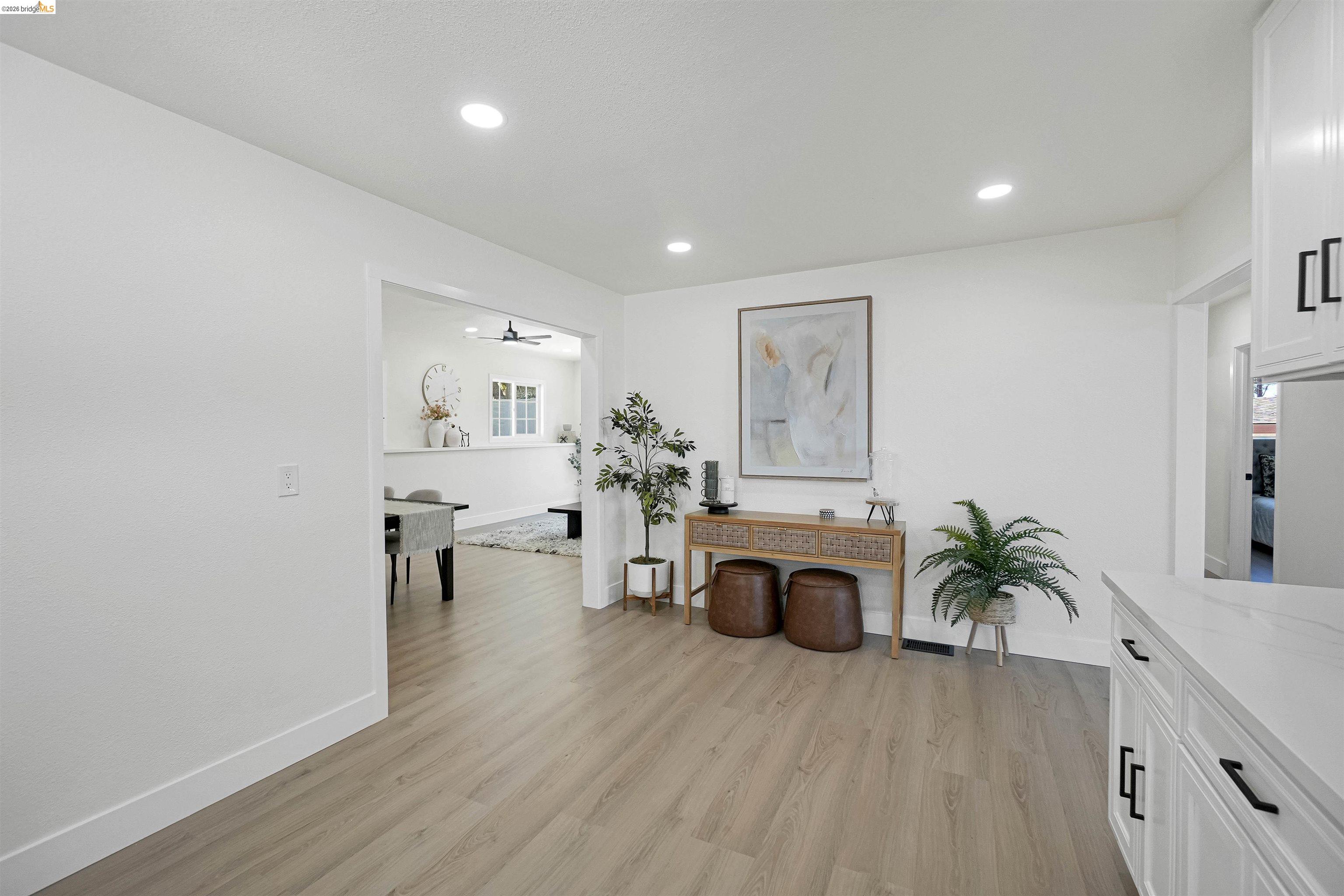 1090 Central Blvd, Hayward CA 94542 — photo 20