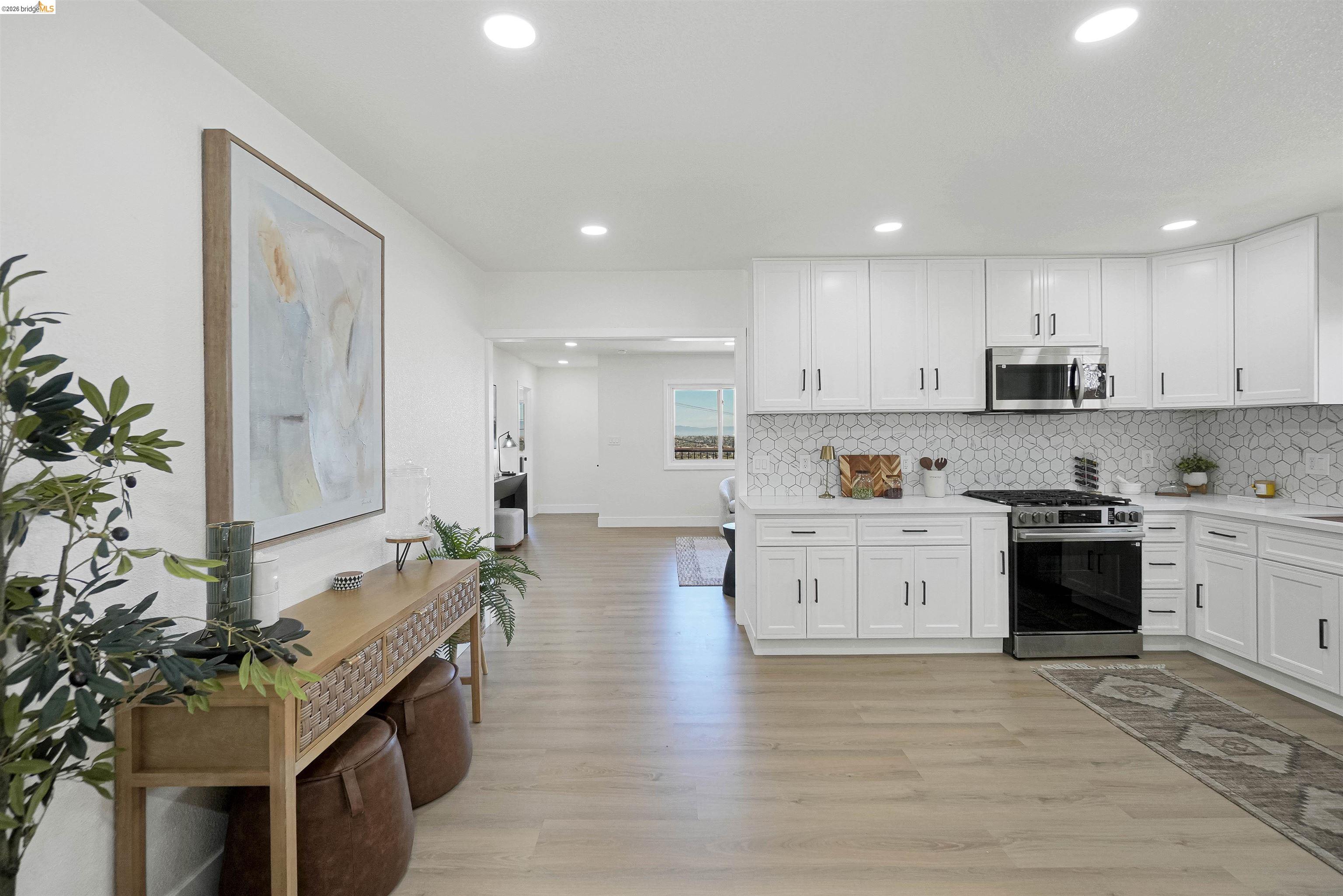 1090 Central Blvd, Hayward CA 94542 — photo 21