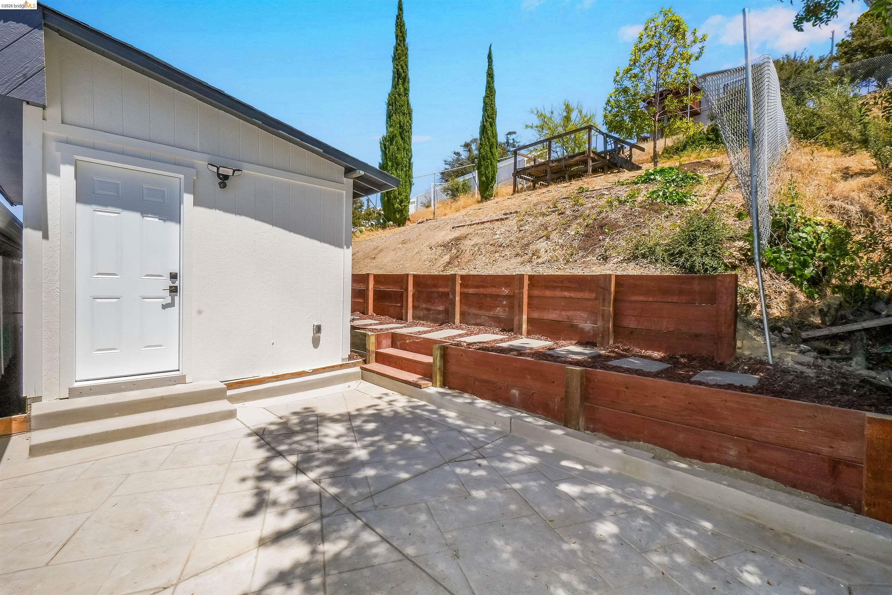 1090 Central Blvd, Hayward CA 94542 — photo 46