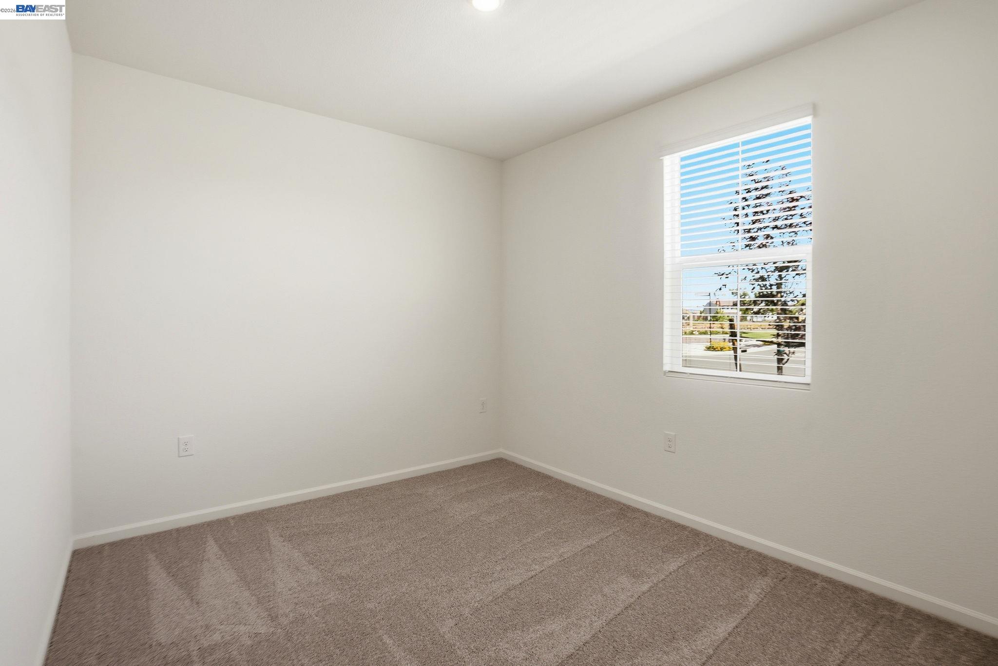 16047 Pirates Cove Ln, Lathrop CA 95330 — photo 12