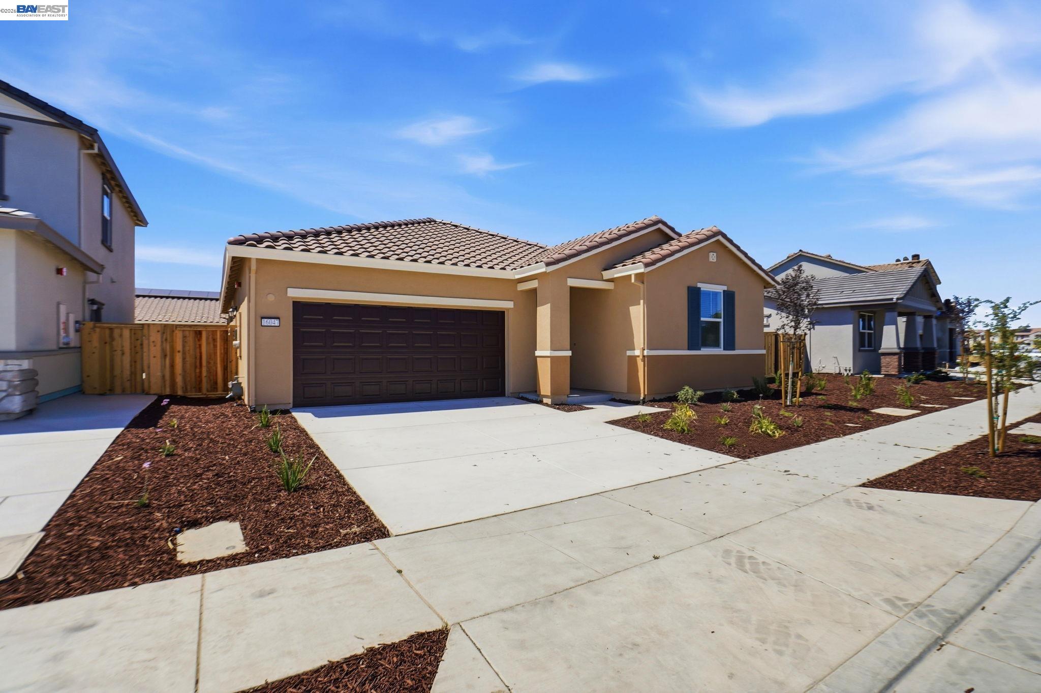 16047 Pirates Cove Ln, Lathrop CA 95330 — photo 3