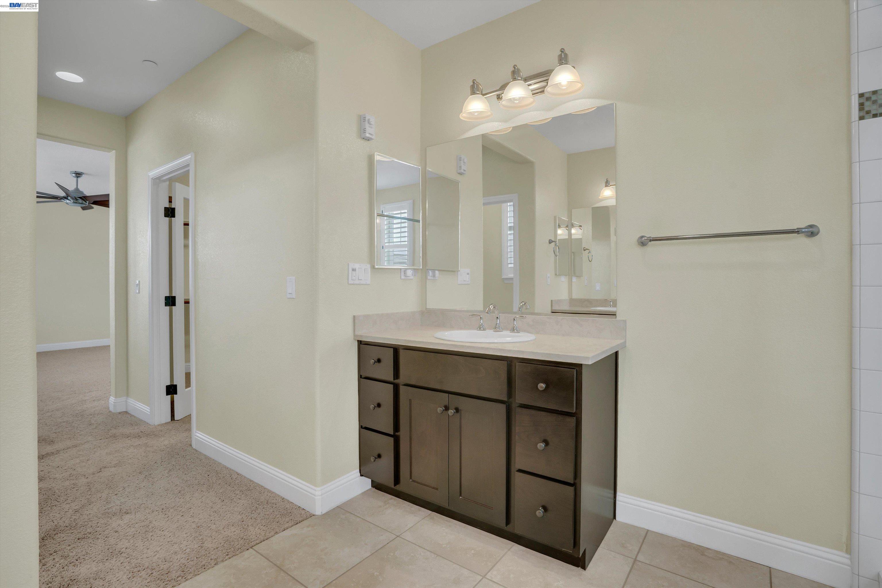 582 Pasture Ave, Lathrop CA 95330 — photo 28