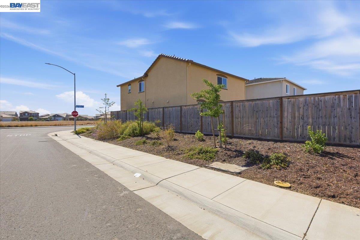 4400 Wax Myrtle Way, Rancho Cordova CA 95742 — photo 4