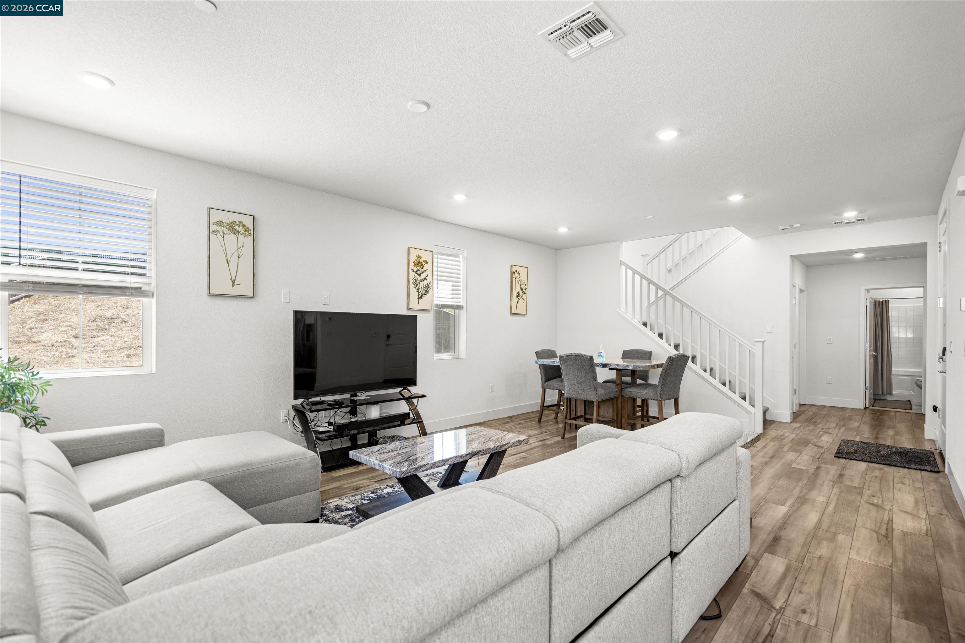 2214 Daimler St, Lathrop CA 95330 — photo 4