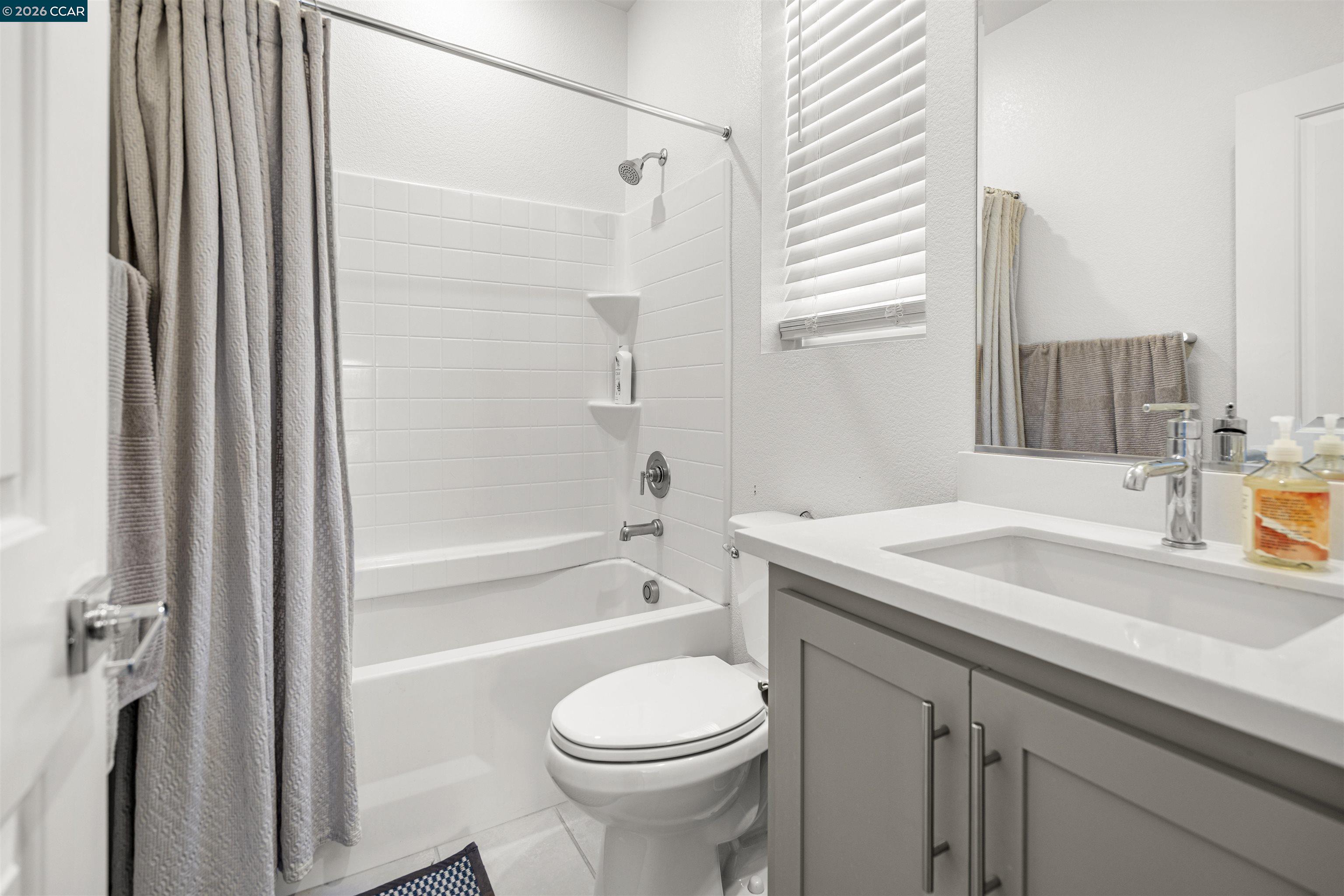 2214 Daimler St, Lathrop CA 95330 — photo 10
