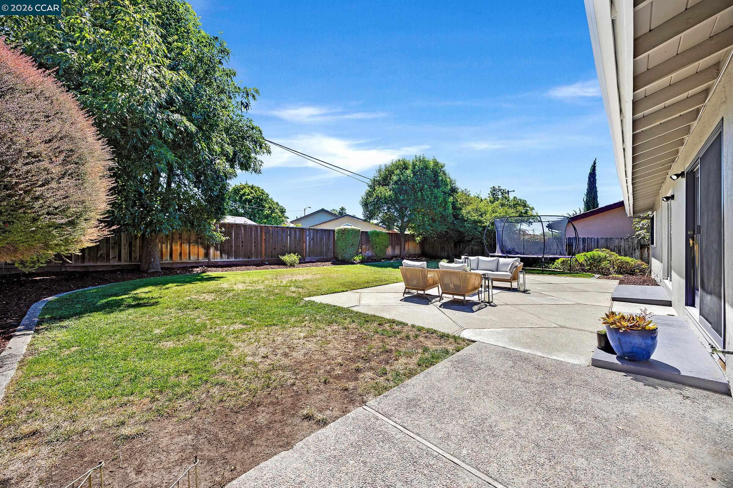 8569 Wicklow Ln, Dublin CA 94568 — photo 40