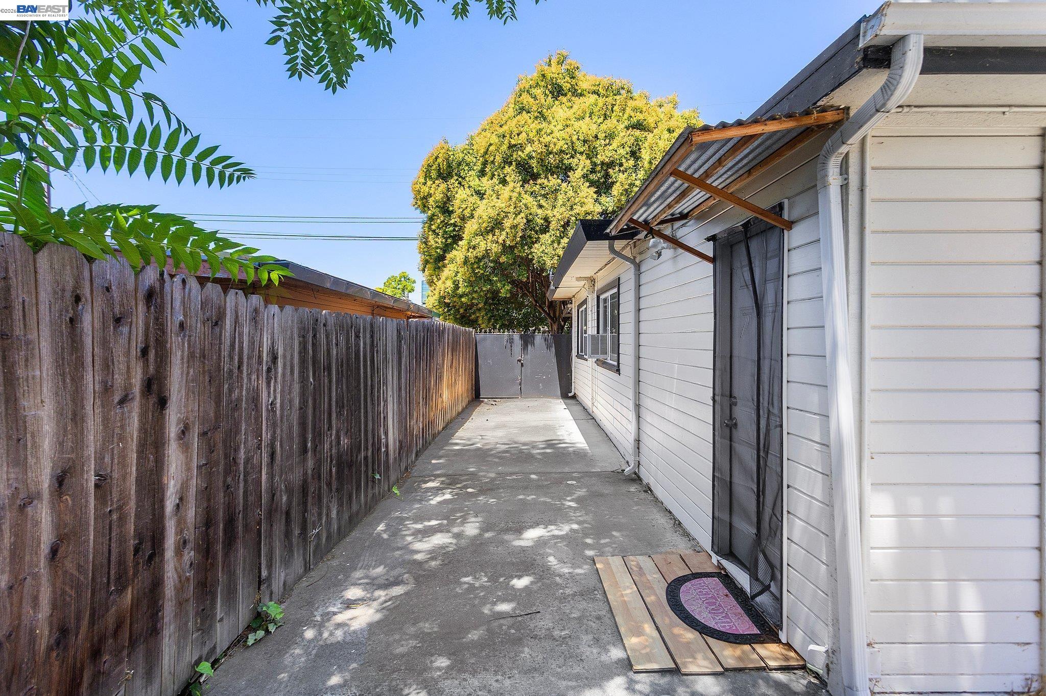1691 Ashbury Dr, Concord CA 94520 — photo 34