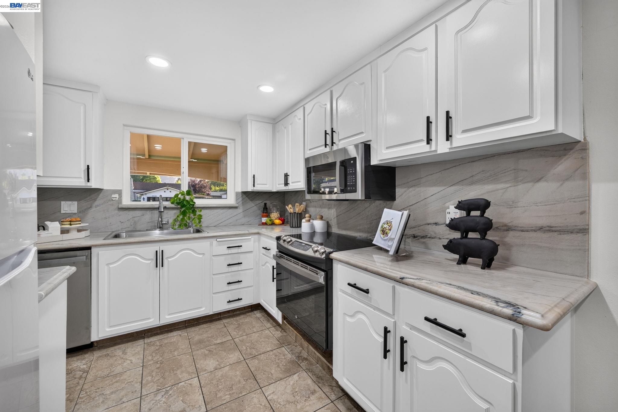 3929 Alma Ct, Pleasanton CA 94588 — photo 8