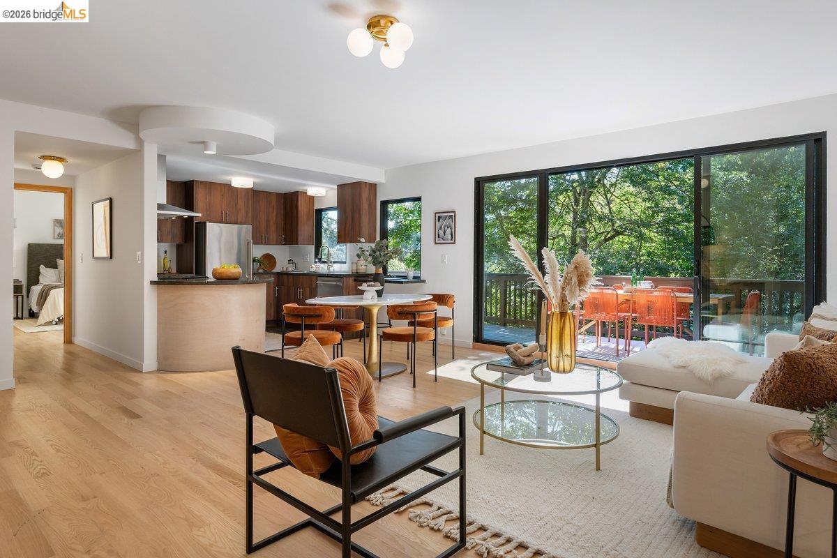 433 Capricorn Ave, Oakland CA 94611 — photo 7