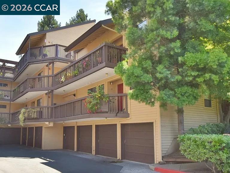 Condos For Sale in Pleasant Hill, CA