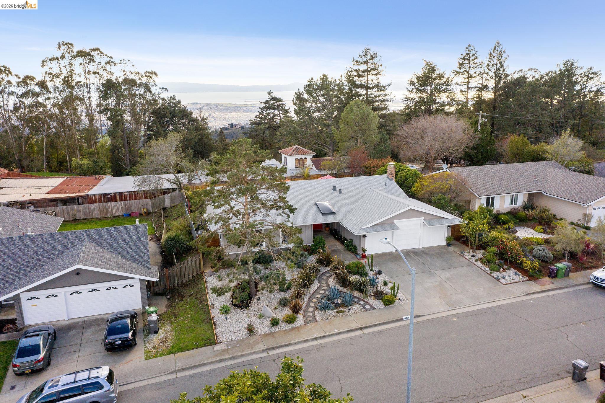 13255 Clairepointe Way, Oakland CA 94619 — photo 29