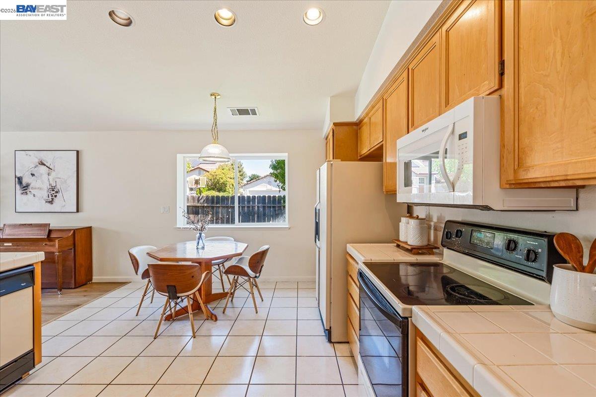 5212 Feather Way, Antioch CA 94531 — photo 55