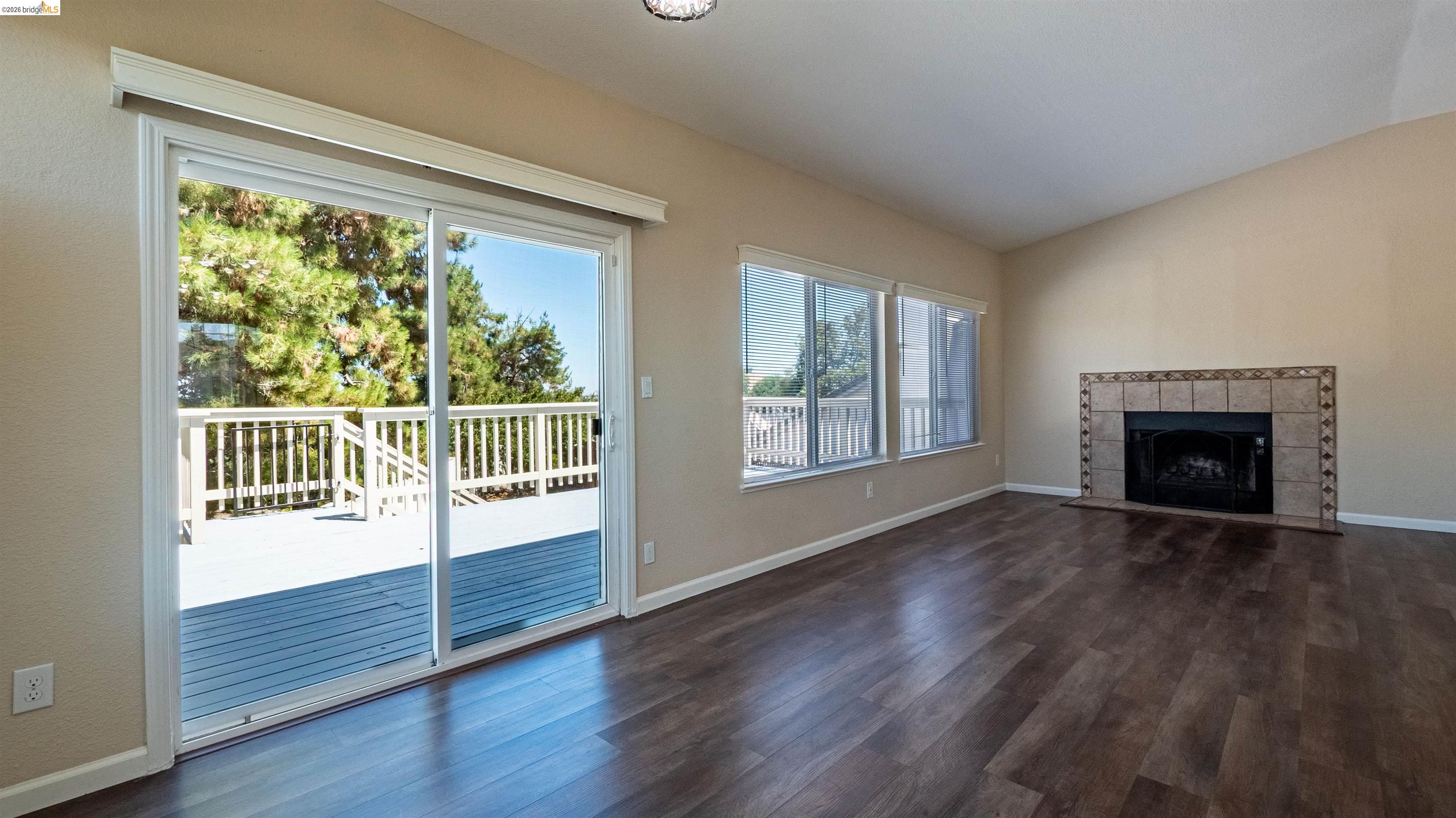 1000 Sandstone Ct, Antioch CA 94531 — photo 8