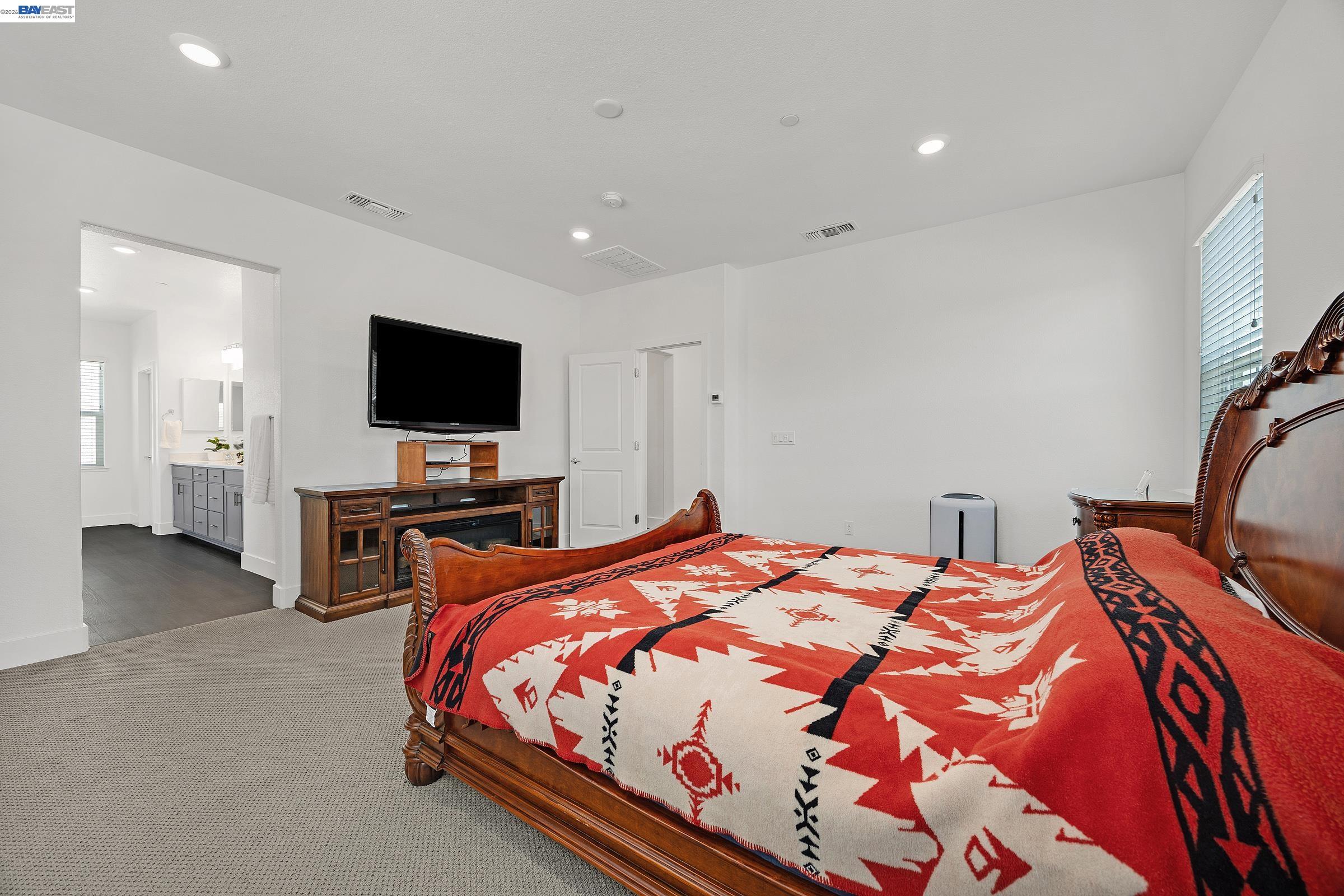 52 Redberry Loop, Brentwood CA 94513 — photo 32
