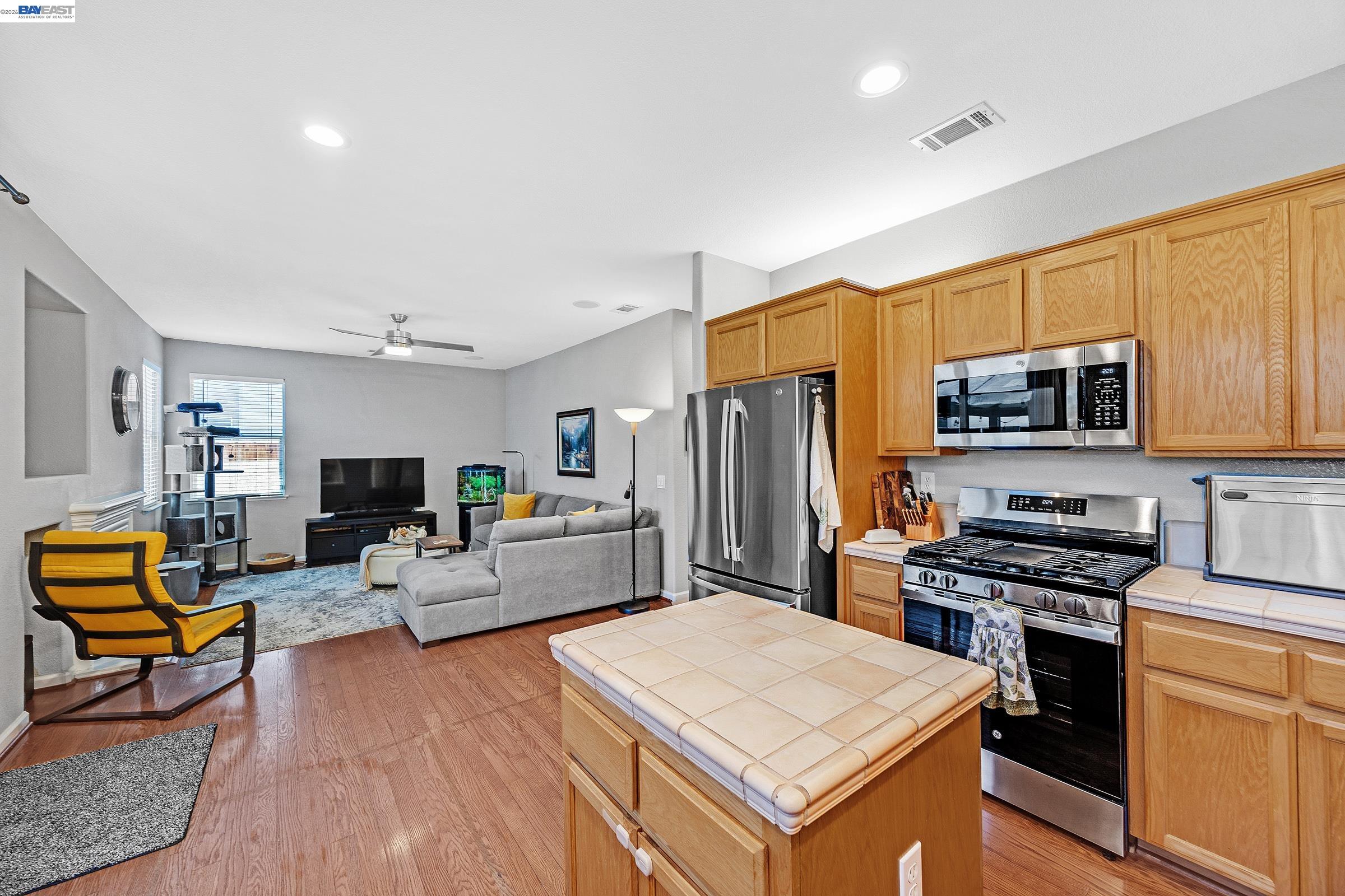 333 Glenbriar Cir, Tracy CA 95377 — photo 21