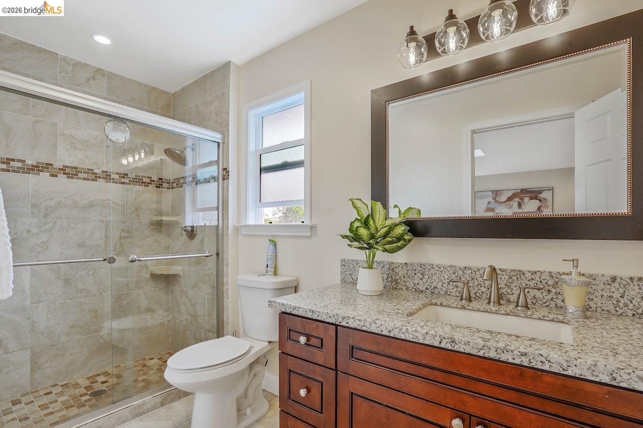 2198 La Orinda, Concord CA 94518 — photo 23