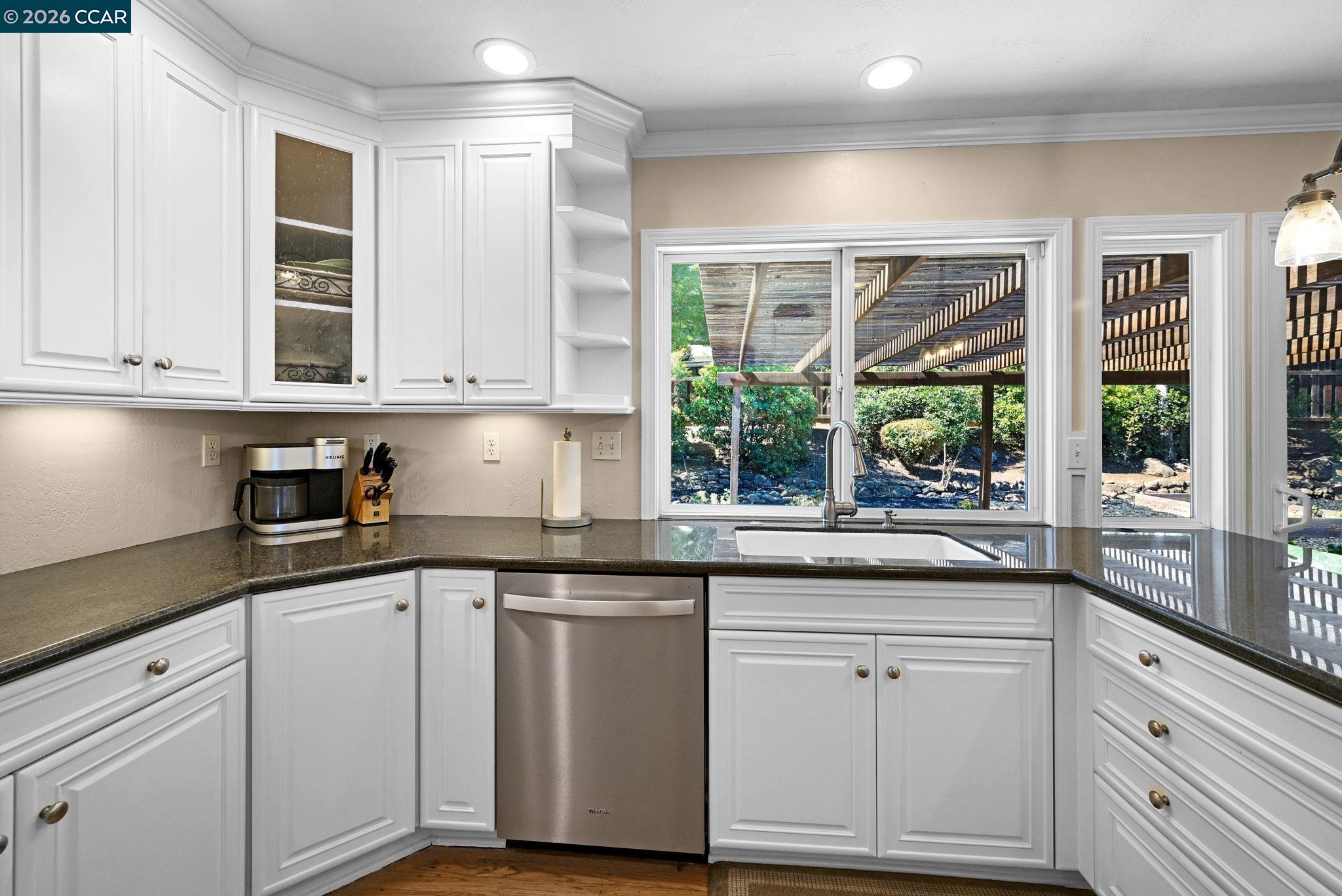 5706 Pepperridge Way, Concord CA 94521 — photo 11