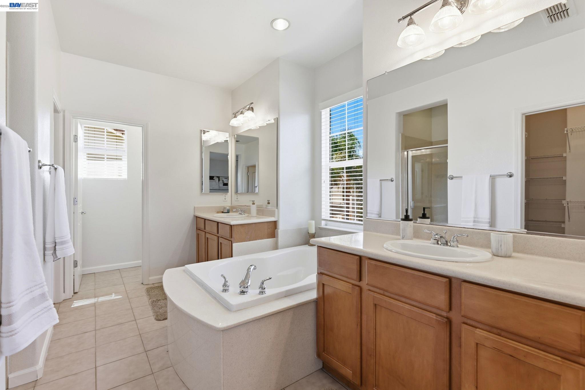 24 E Heritage Dr, Mountain House CA 95391 — photo 27