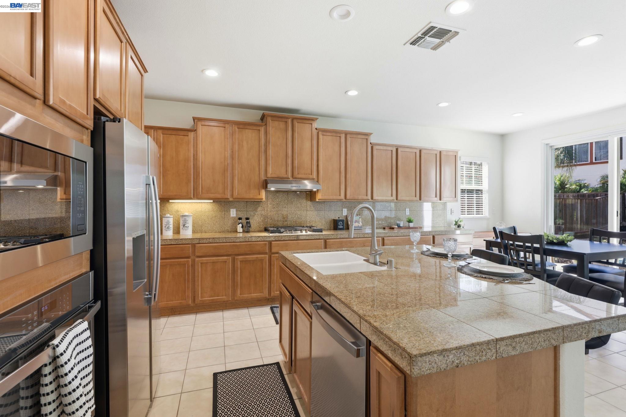 24 E Heritage Dr, Mountain House CA 95391 — photo 4