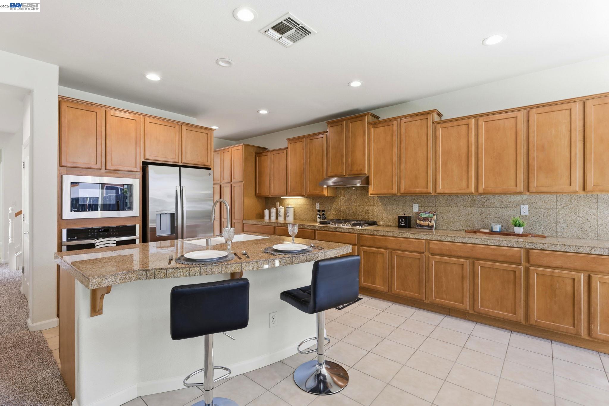 24 E Heritage Dr, Mountain House CA 95391 — photo 5