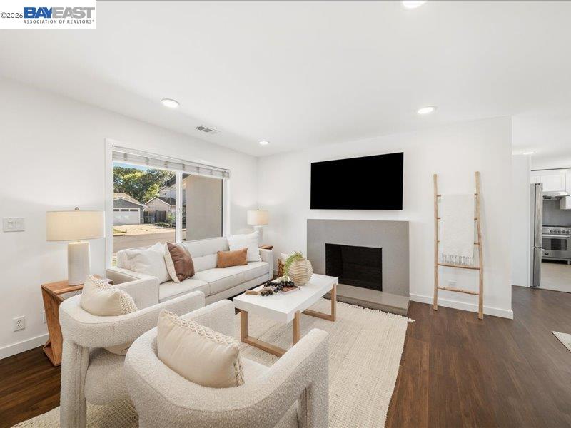 7527 Frederiksen Ln, Dublin CA 94568 — photo 8